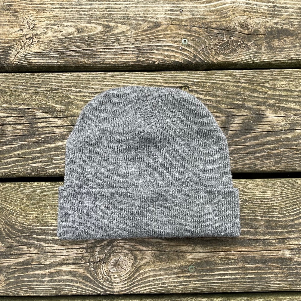 Men's/Women's Hat: Gray Winter Beanie